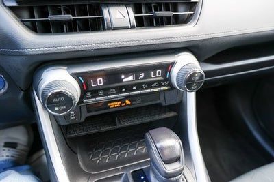 2022 Toyota RAV4 Hybrid Hybrid XLE