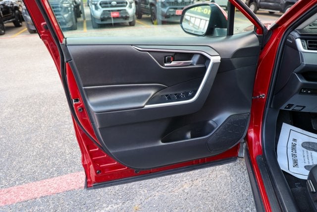 2022 Toyota RAV4 Hybrid Hybrid XLE