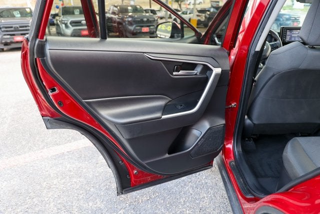 2022 Toyota RAV4 Hybrid Hybrid XLE