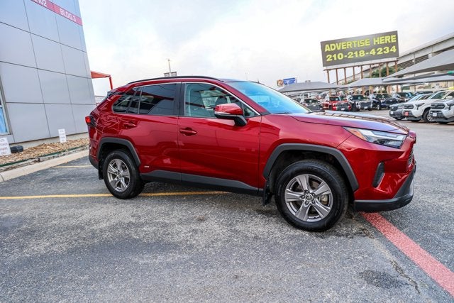 2022 Toyota RAV4 Hybrid Hybrid XLE