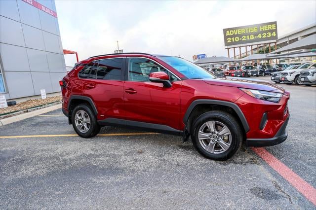 2022 Toyota RAV4 Hybrid Hybrid XLE