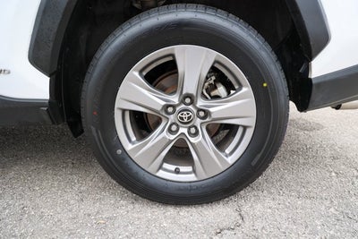 2024 Toyota RAV4 HYBRID Hybrid XLE