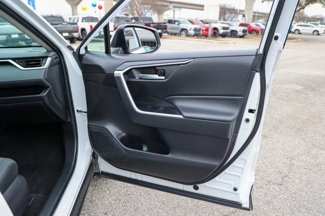 2024 Toyota RAV4 HYBRID Hybrid XLE