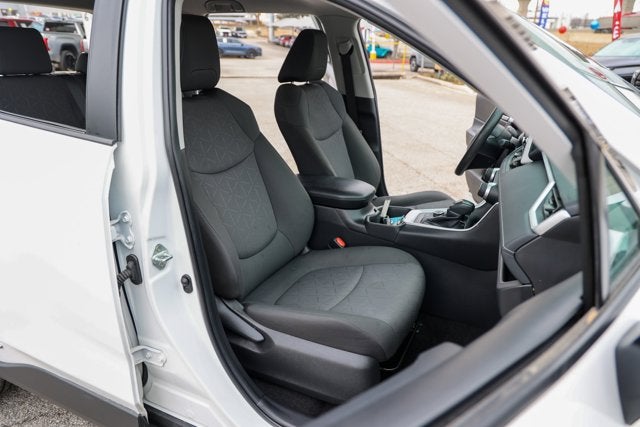 2024 Toyota RAV4 HYBRID Hybrid XLE