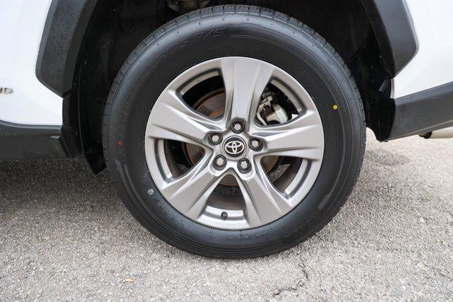 2024 Toyota RAV4 HYBRID Hybrid XLE