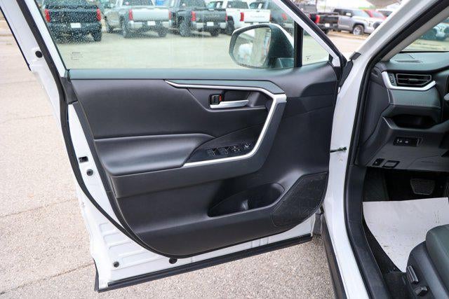 2024 Toyota RAV4 HYBRID Hybrid XLE