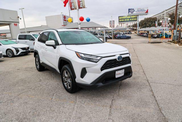 2024 Toyota RAV4 HYBRID Hybrid XLE