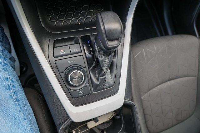 2023 Toyota RAV4 Hybrid Hybrid XLE