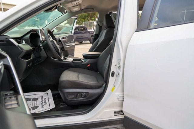 2023 Toyota RAV4 Hybrid Hybrid XLE