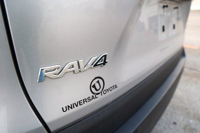 2022 Toyota RAV4 XLE