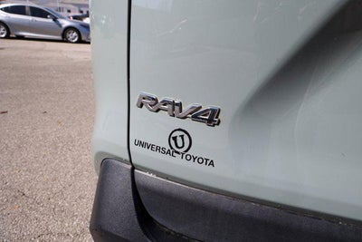 2020 Toyota RAV4 XLE