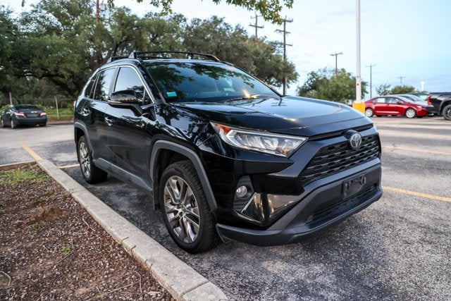 2020 Toyota RAV4 XLE