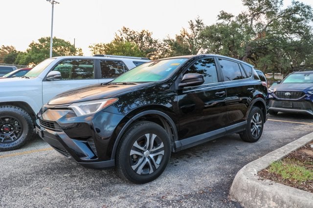 2018 Toyota RAV4 LE