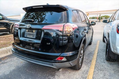 2018 Toyota RAV4 LE