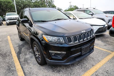 2020 Jeep Compass Latitude w/Sun/Wheel Pkg