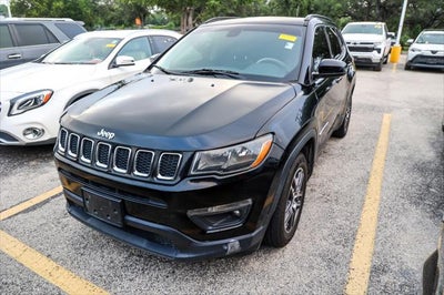2020 Jeep Compass Latitude w/Sun/Wheel Pkg