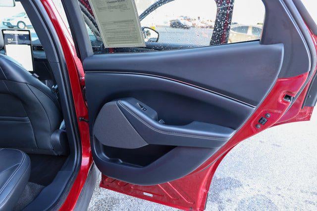 2024 Ford Mustang Mach-E Select