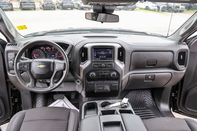 2024 Chevrolet Silverado Custom