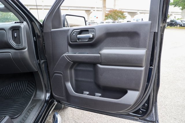 2024 Chevrolet Silverado Custom