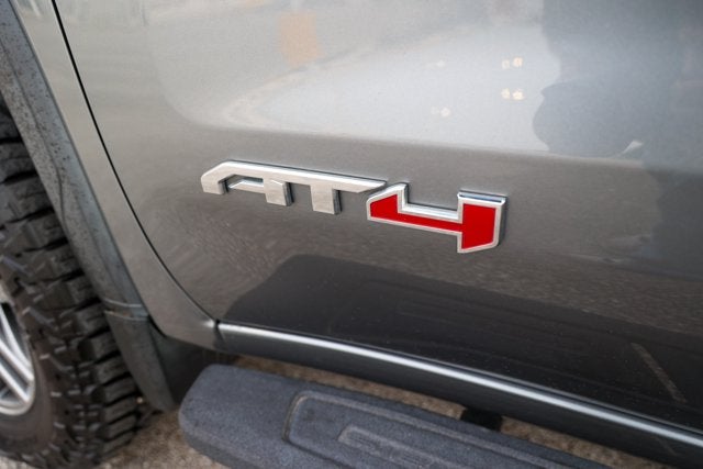 2021 GMC Sierra AT4