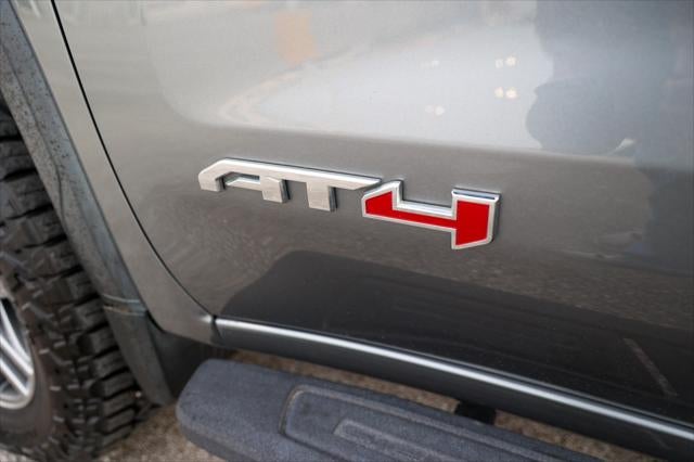 2021 GMC Sierra AT4