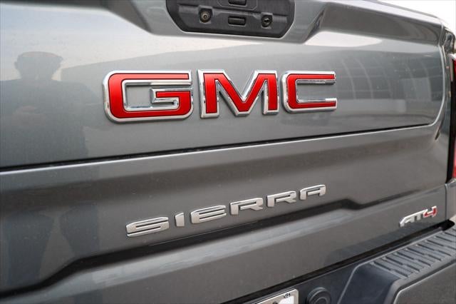 2021 GMC Sierra AT4