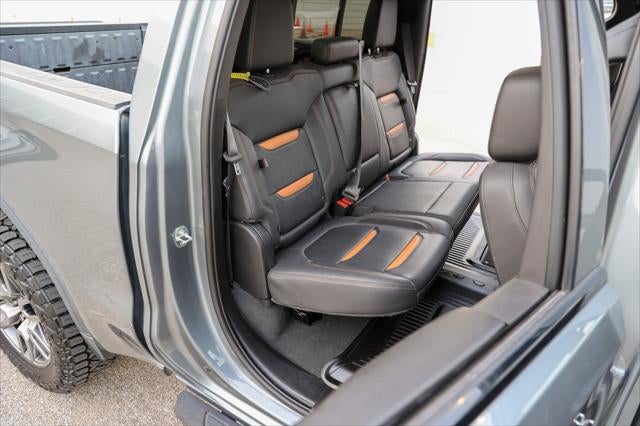 2021 GMC Sierra AT4