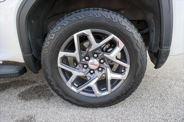 2024 GMC Sierra SLT