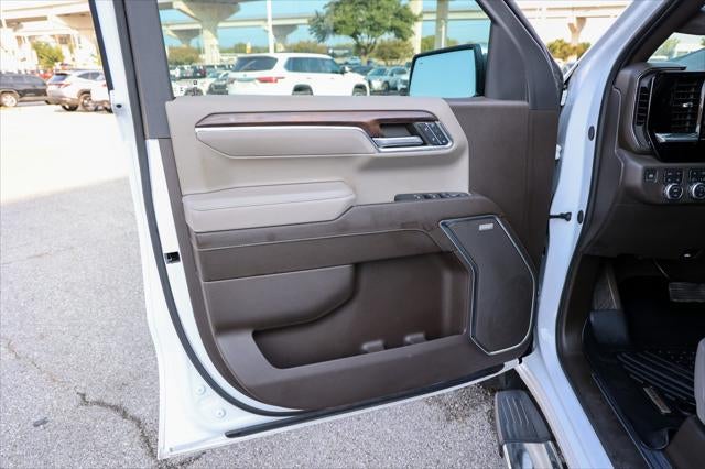 2024 GMC Sierra SLT