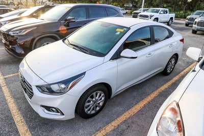 2022 Hyundai Accent SEL
