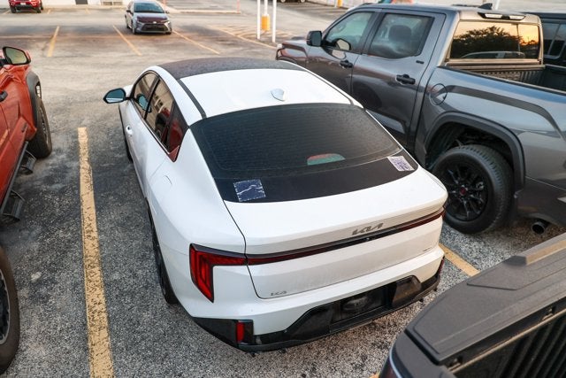 2025 Kia K4 GT-Line
