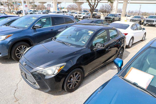 2019 Toyota YARIS SEDAN L