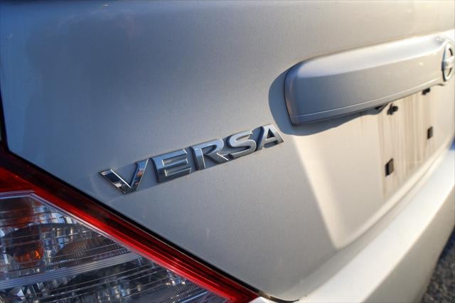 2019 Nissan Versa SV