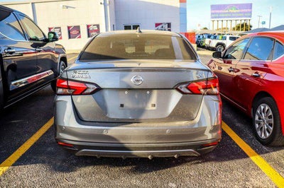 2020 Nissan Versa SV