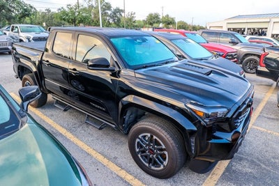 2025 Toyota Tacoma 2WD SR5