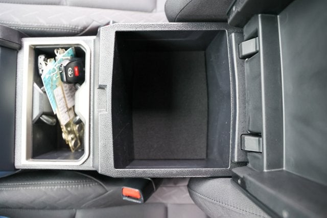 2025 Toyota TACOMA SR5 SR5