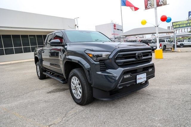 2025 Toyota TACOMA SR5 SR5