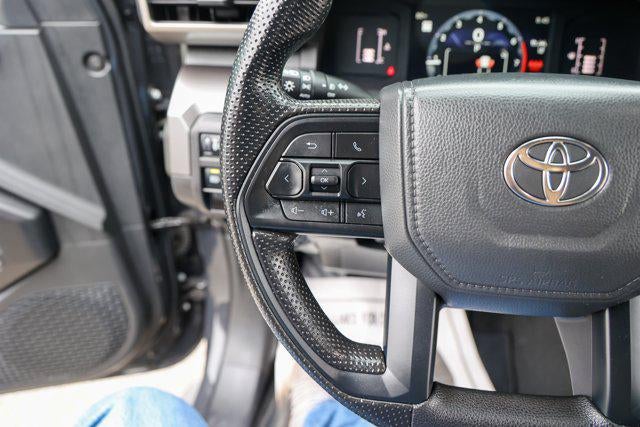 2025 Toyota TACOMA SR5 SR5