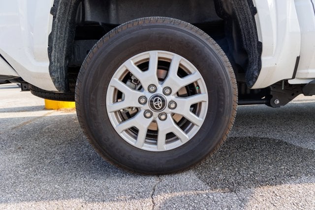 2025 Toyota TACOMA SR5 SR5