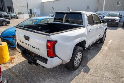 2025 Toyota TACOMA SR5 SR5