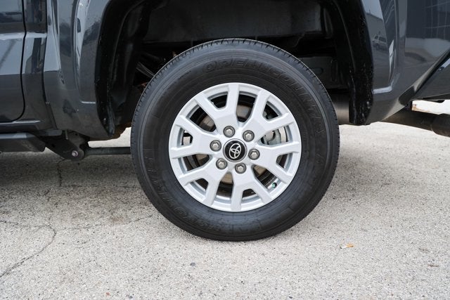 2025 Toyota TACOMA SR5 SR5