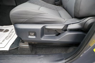 2025 Toyota TACOMA SR5 SR5