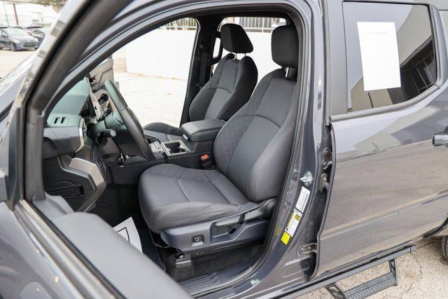 2025 Toyota TACOMA SR5 SR5