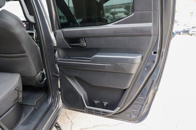 2025 Toyota TACOMA SR5 SR5