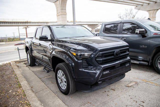 2025 Toyota TACOMA SR5 SR5