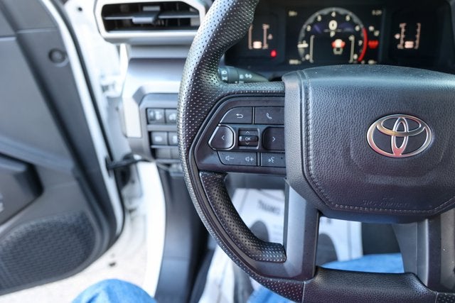 2025 Toyota TACOMA SR5 SR5