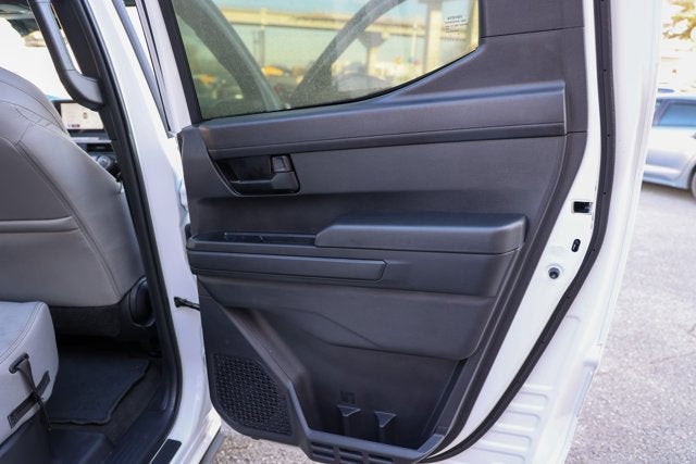 2025 Toyota TACOMA SR5 SR5