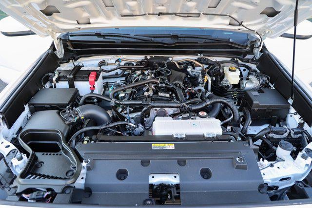 2025 Toyota TACOMA SR5 SR5