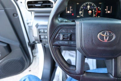 2025 Toyota TACOMA SR5 SR5