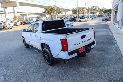 2025 Toyota TACOMA SR5 SR5